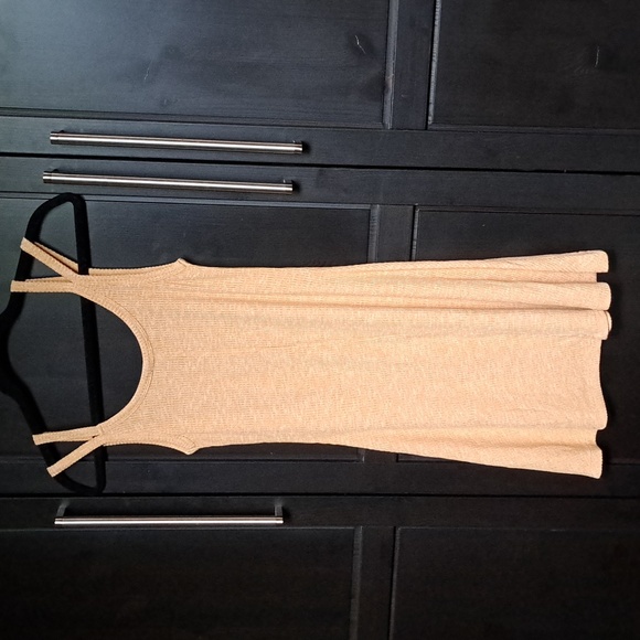 Summer dress - Picture 2 of 3